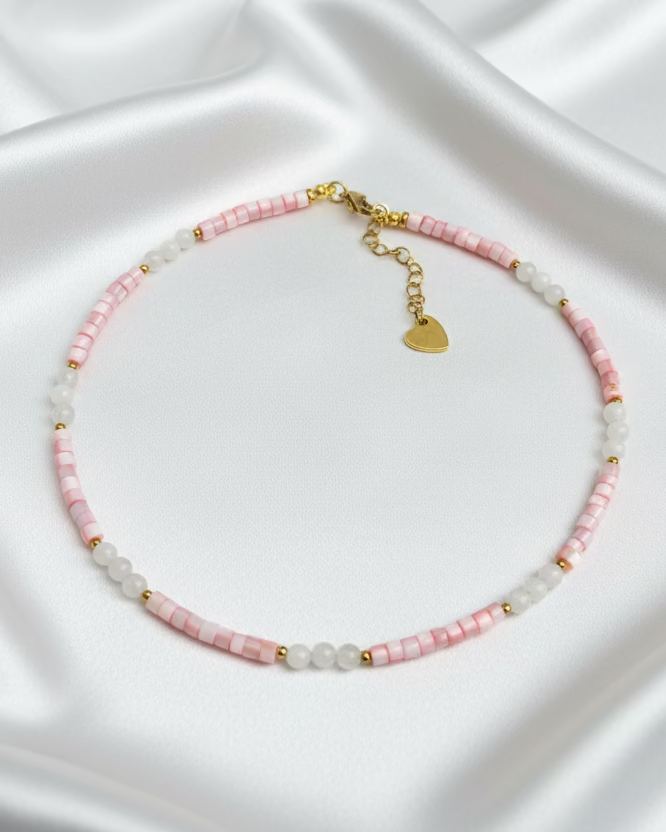 Pink Mother of Pearl & Rose Quartz Beaded Choker Necklace with Soft Pink Pearls – Handmade Gemstone Jewelry with Gold Heart Charm