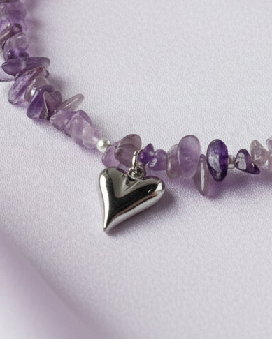 Amethyst Choker with Irregular Stones and Silver Heart Pendant – Natural Gemstone Necklace